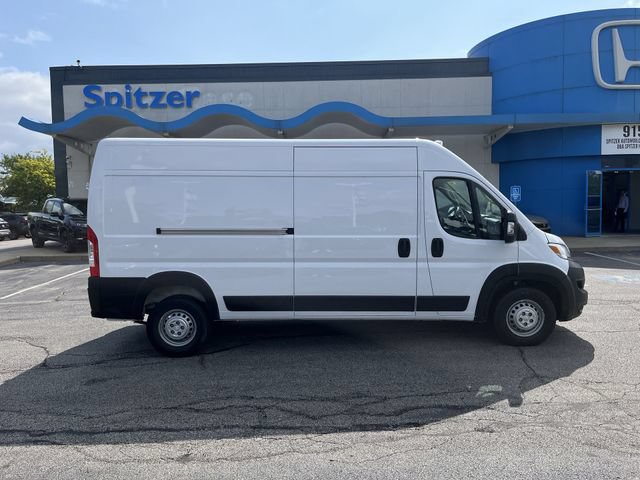 Used 2025 RAM ProMaster 2500 w/ Convenience Group FWD image 11
