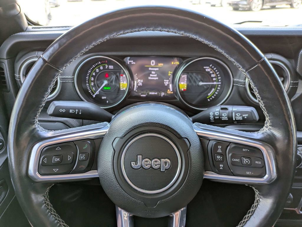 Used 2021 Jeep Wrangler Unlimited Sahara w/ Cold Weather Group AWD/4WD image 24