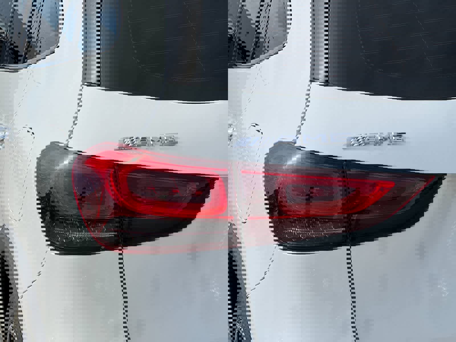 Used 2021 Mercedes-Benz GLA 35 AMG 4MATIC image 28