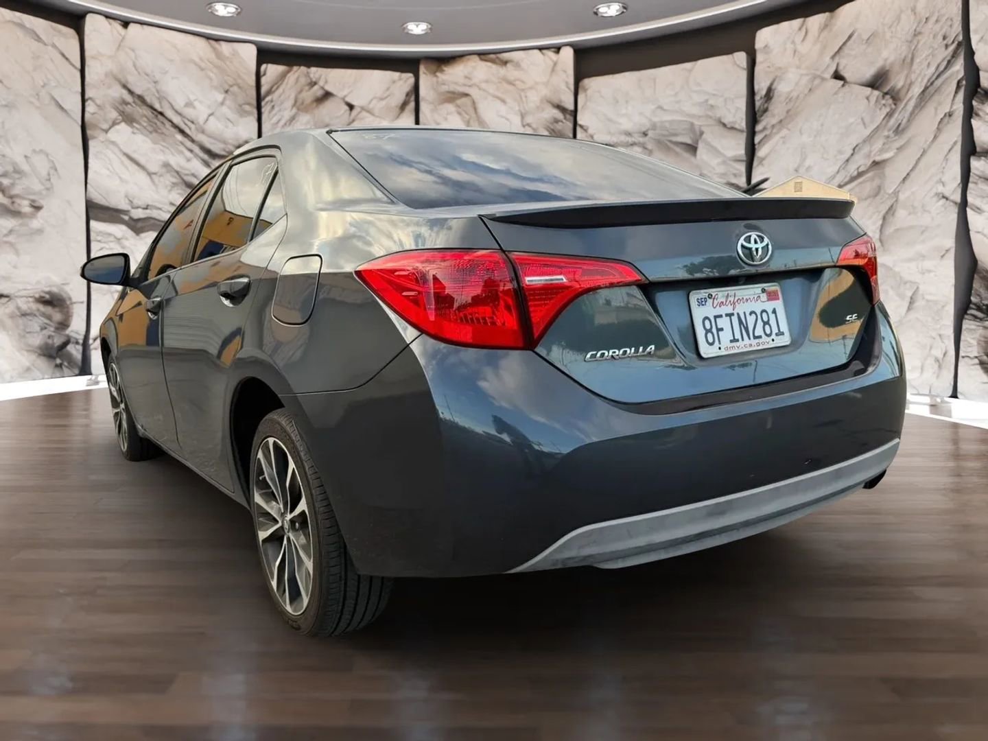 Used 2019 Toyota Corolla SE FWD image 8