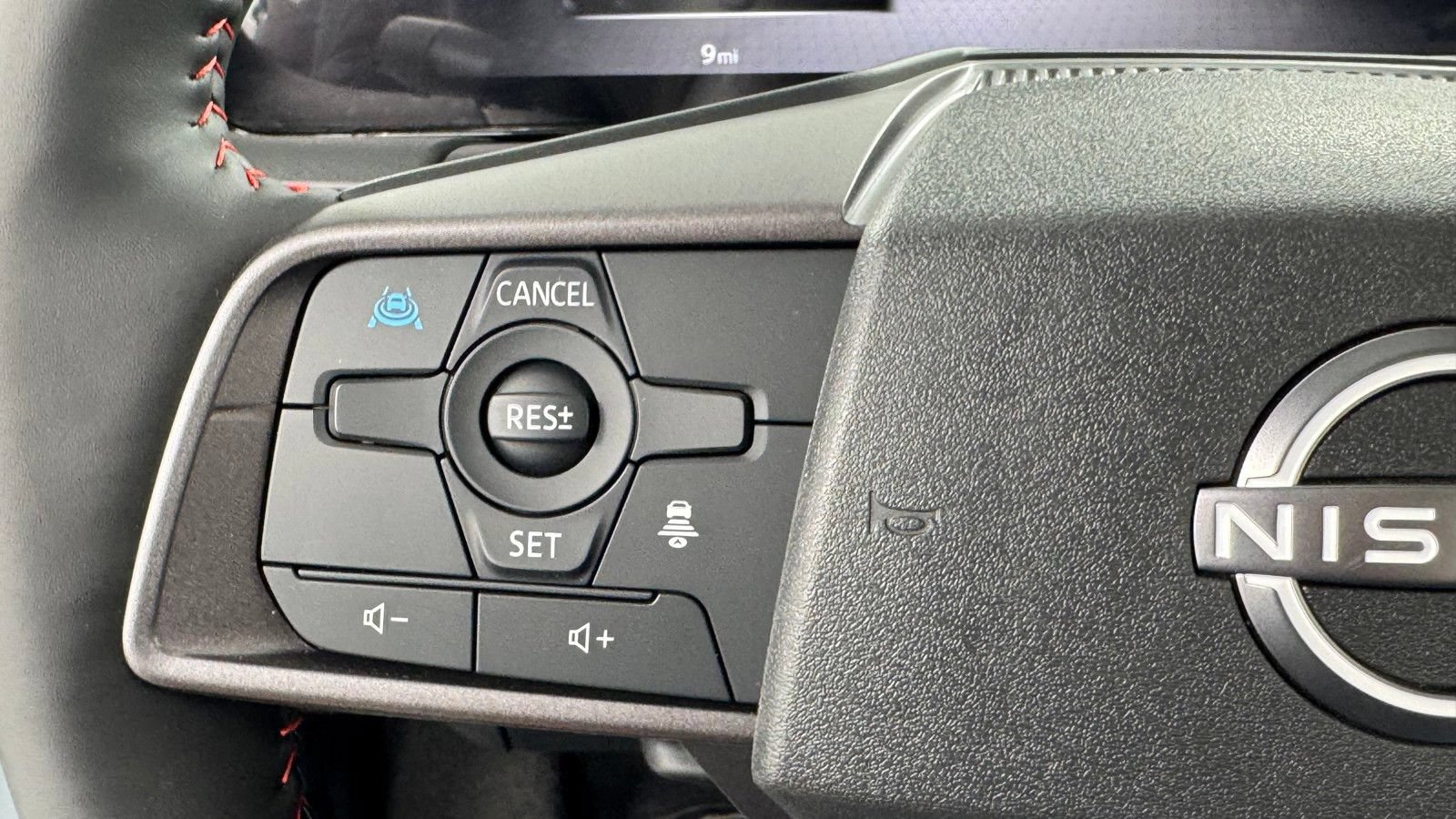 New 2026 Nissan Sentra SR w/ SR Premium Package FWD image 19