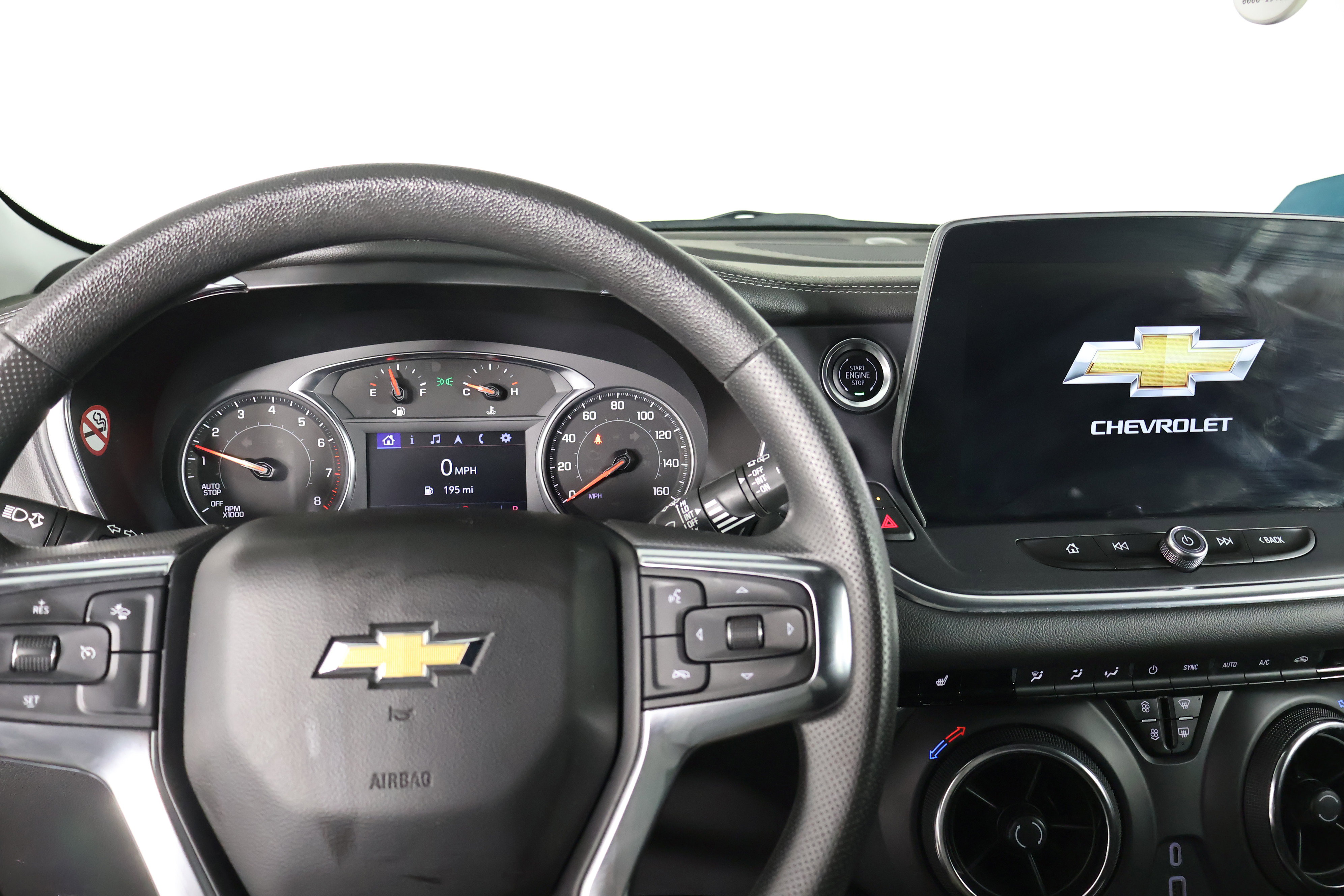 Used 2025 Chevrolet Blazer LT image 16