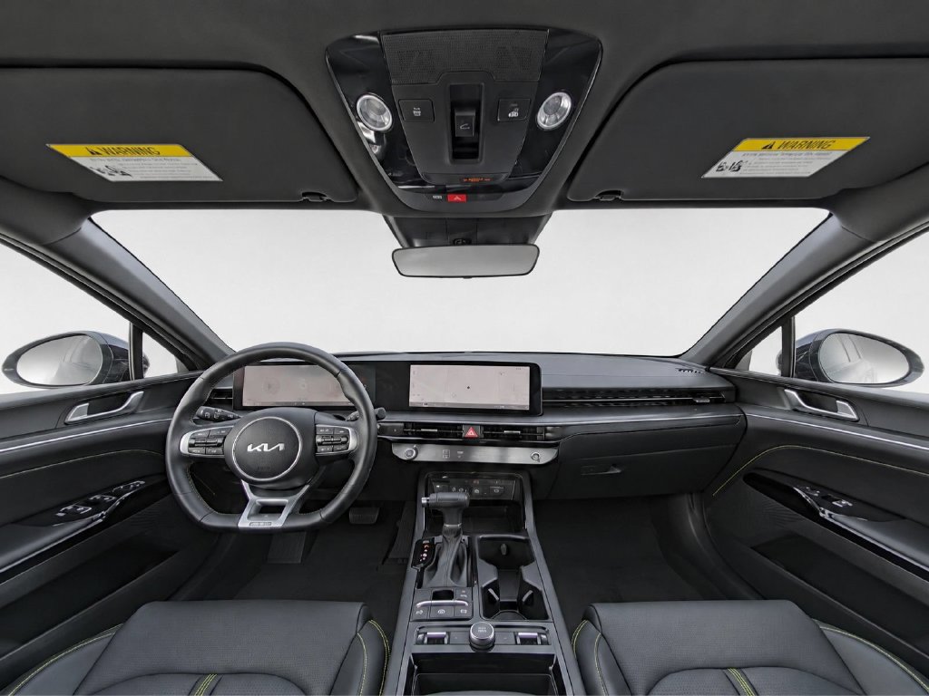 Used 2025 Kia K5 GT FWD image 26