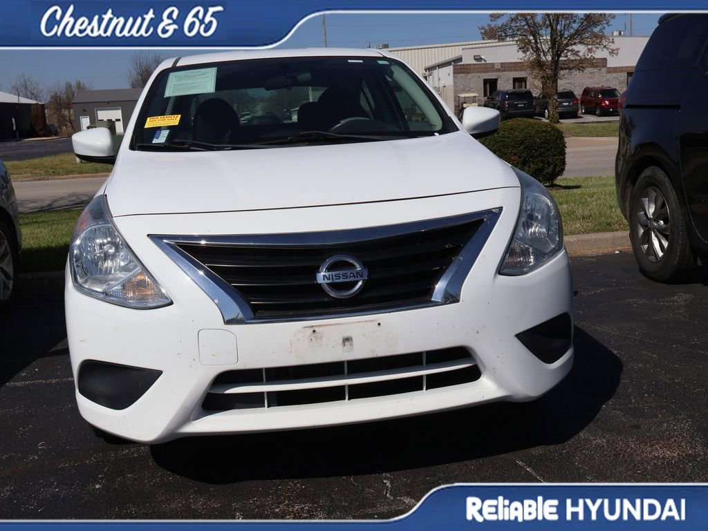 Used 2016 Nissan Versa S image 4