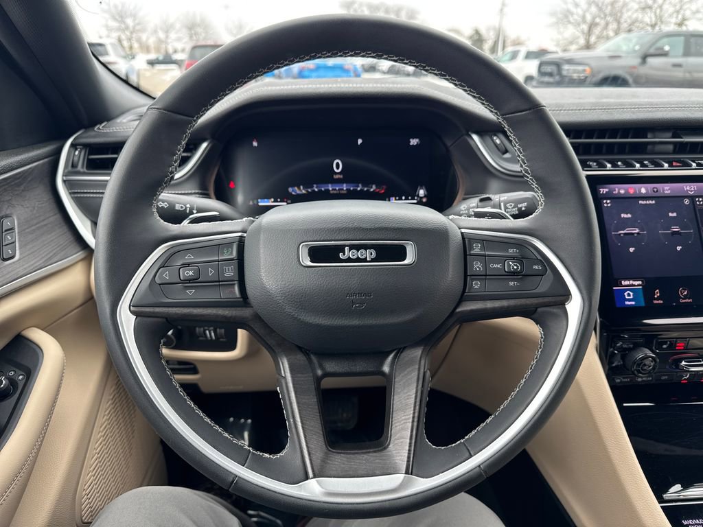 Certified 2023 Jeep Grand Cherokee L Limited image 17