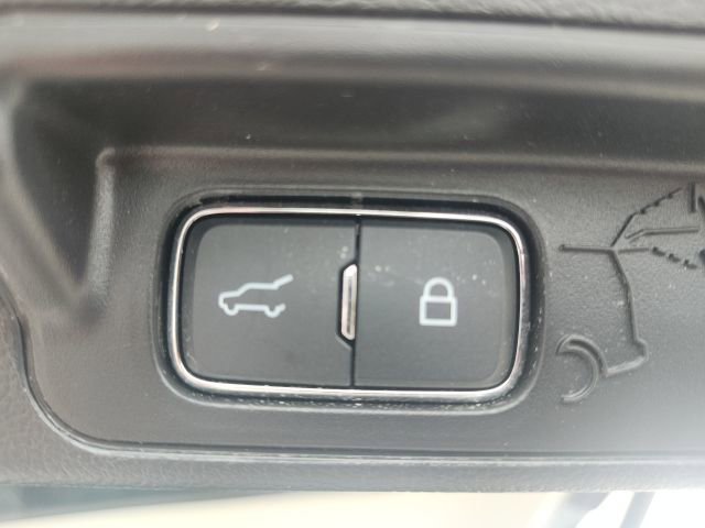 Used 2025 Ford Explorer Active image 17