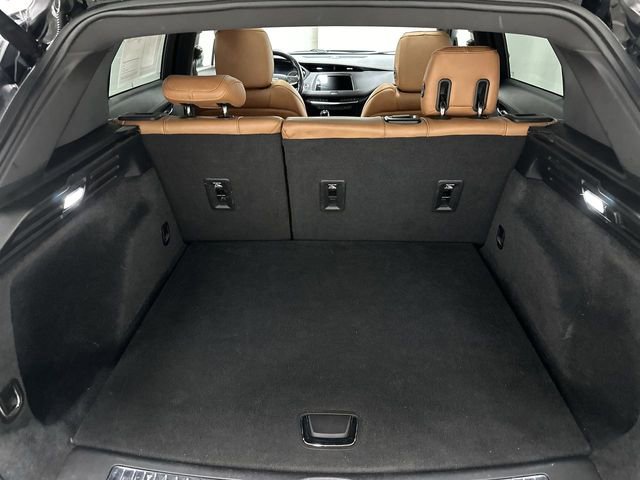 Used 2020 Cadillac XT4 Sport image 16