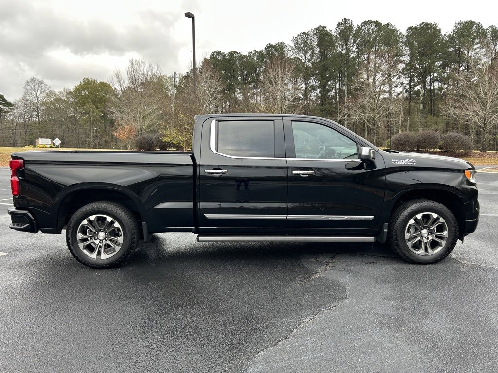 Used 2024 Chevrolet Silverado 1500 High Country image 24