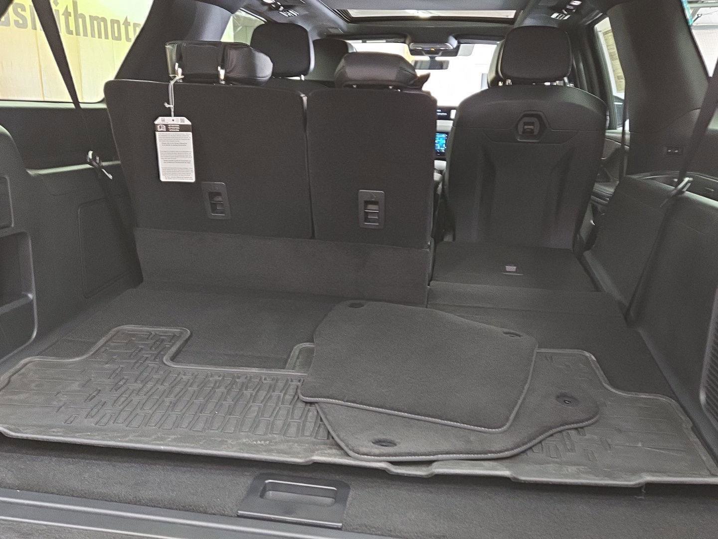 New 2026 Lincoln Navigator L Reserve w/ Jet Appearance Package image 16