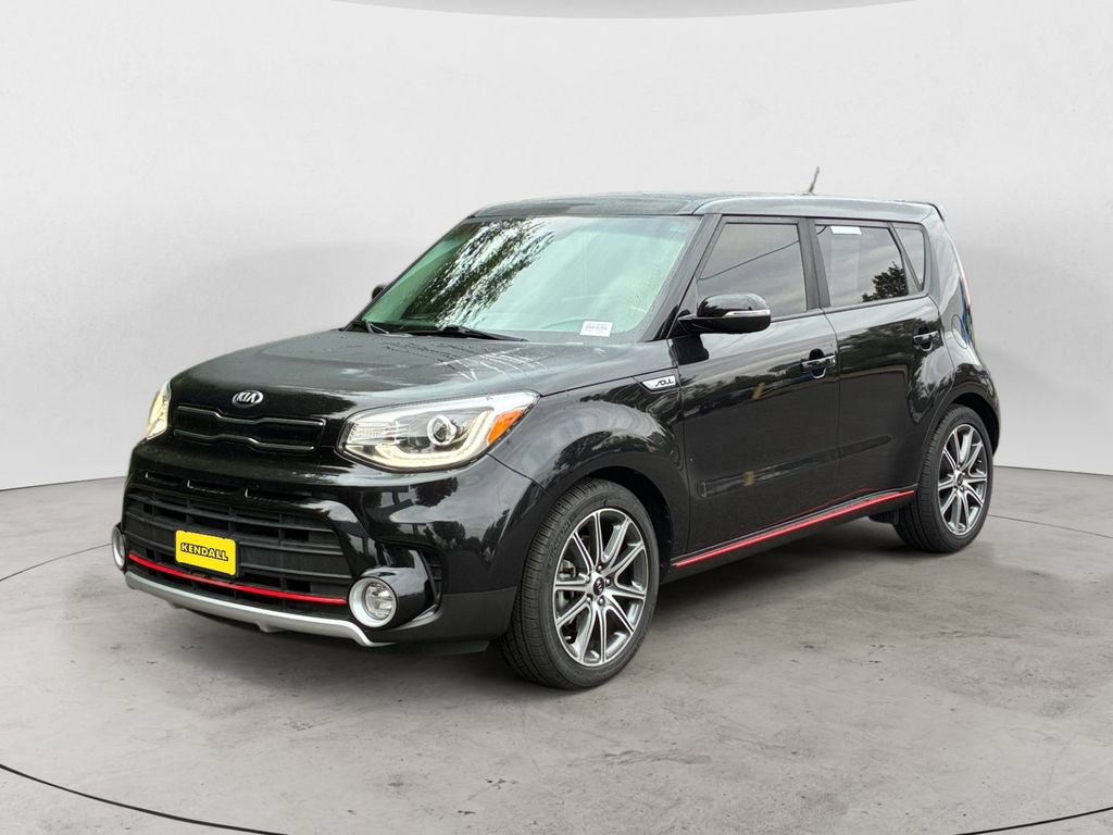 Used 2018 Kia Soul ! w/ Tech Package FWD image 1