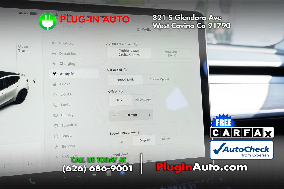 Used 2021 Tesla Model Y Performance AWD/4WD image 27