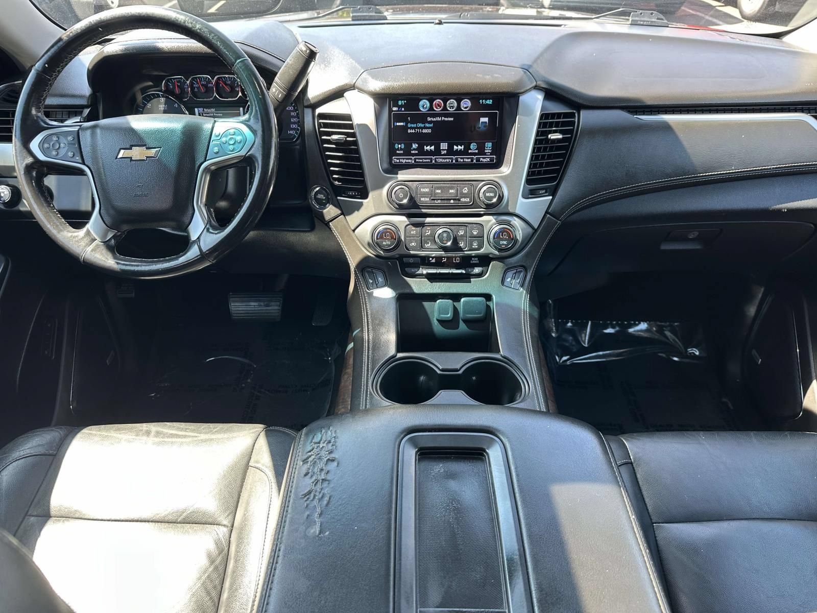 Certified 2020 Chevrolet Tahoe LT w/ Luxury Package AWD/4WD image 9