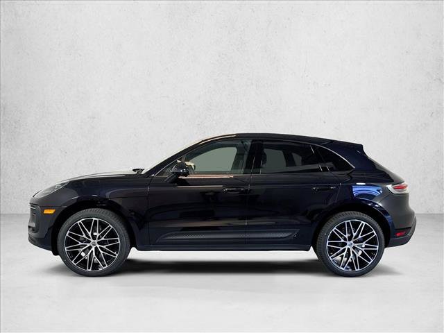 Used 2026 Porsche Macan AWD/4WD image 2