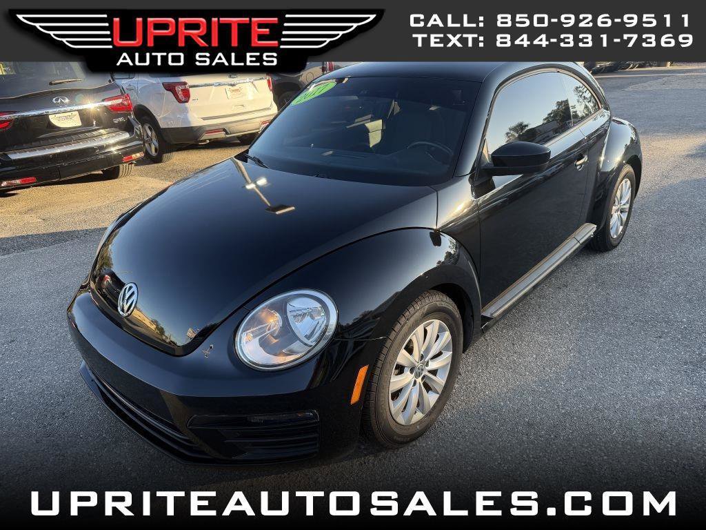Used 2017 Volkswagen Beetle 1.8T S FWD image 1