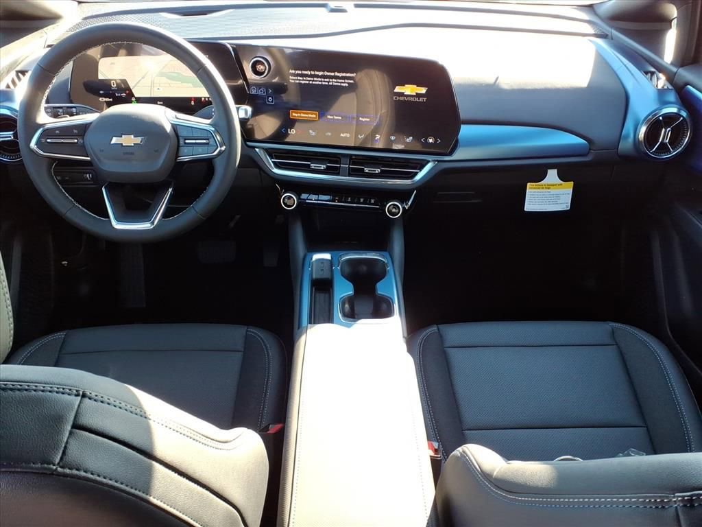 New 2026 Chevrolet Equinox EV LT image 10