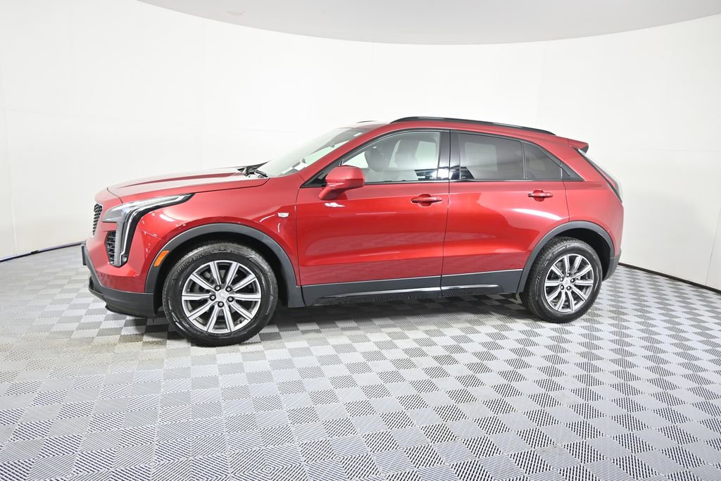 Used 2019 Cadillac XT4 Sport w/ Driver Awareness Package AWD/4WD image 2