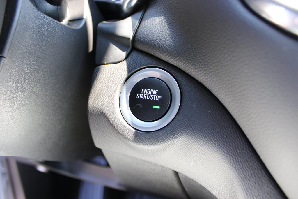 Certified 2024 Chevrolet Equinox LT FWD image 17