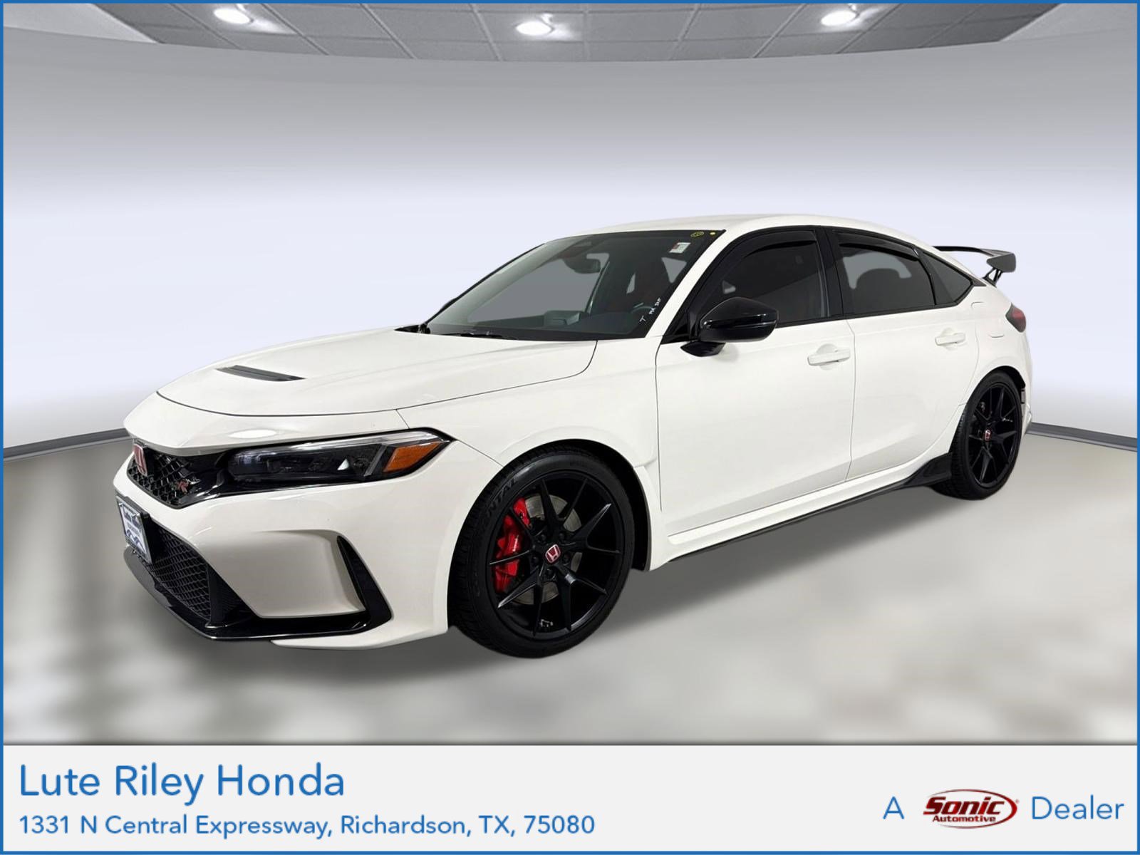 Certified 2024 Honda Civic Type R image 1