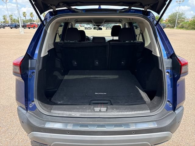 Certified 2023 Nissan Rogue SV FWD image 22
