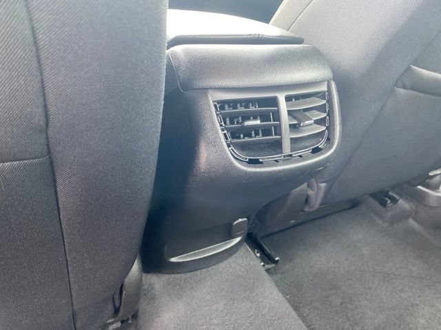 Used 2023 Chevrolet Malibu LT FWD image 17