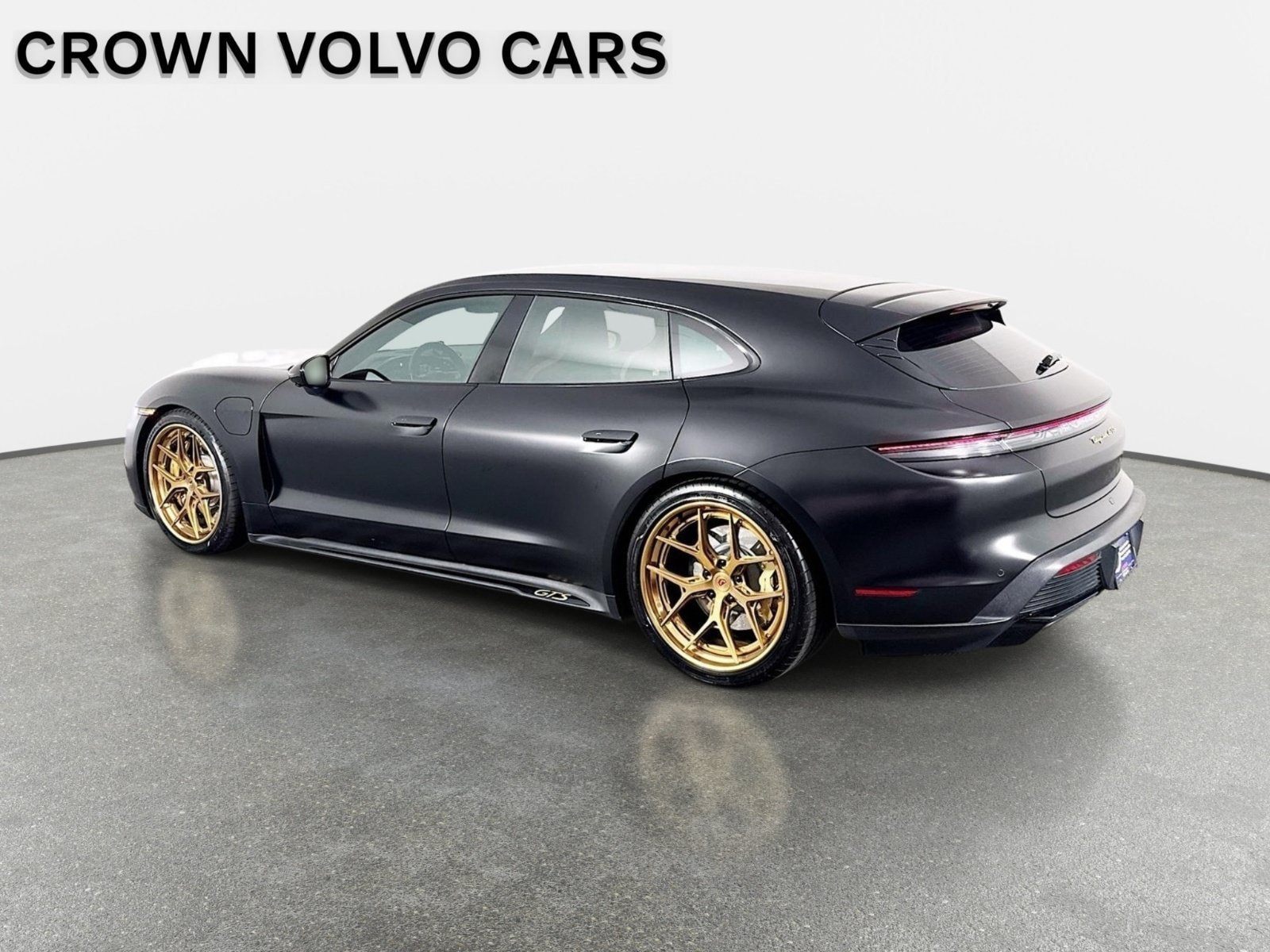 Used 2023 Porsche Taycan GTS AWD/4WD image 7