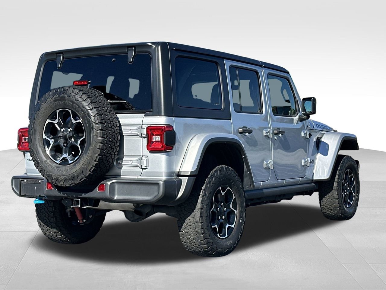 Used 2022 Jeep Wrangler Unlimited Rubicon 4xe w/ Cold Weather Group image 30