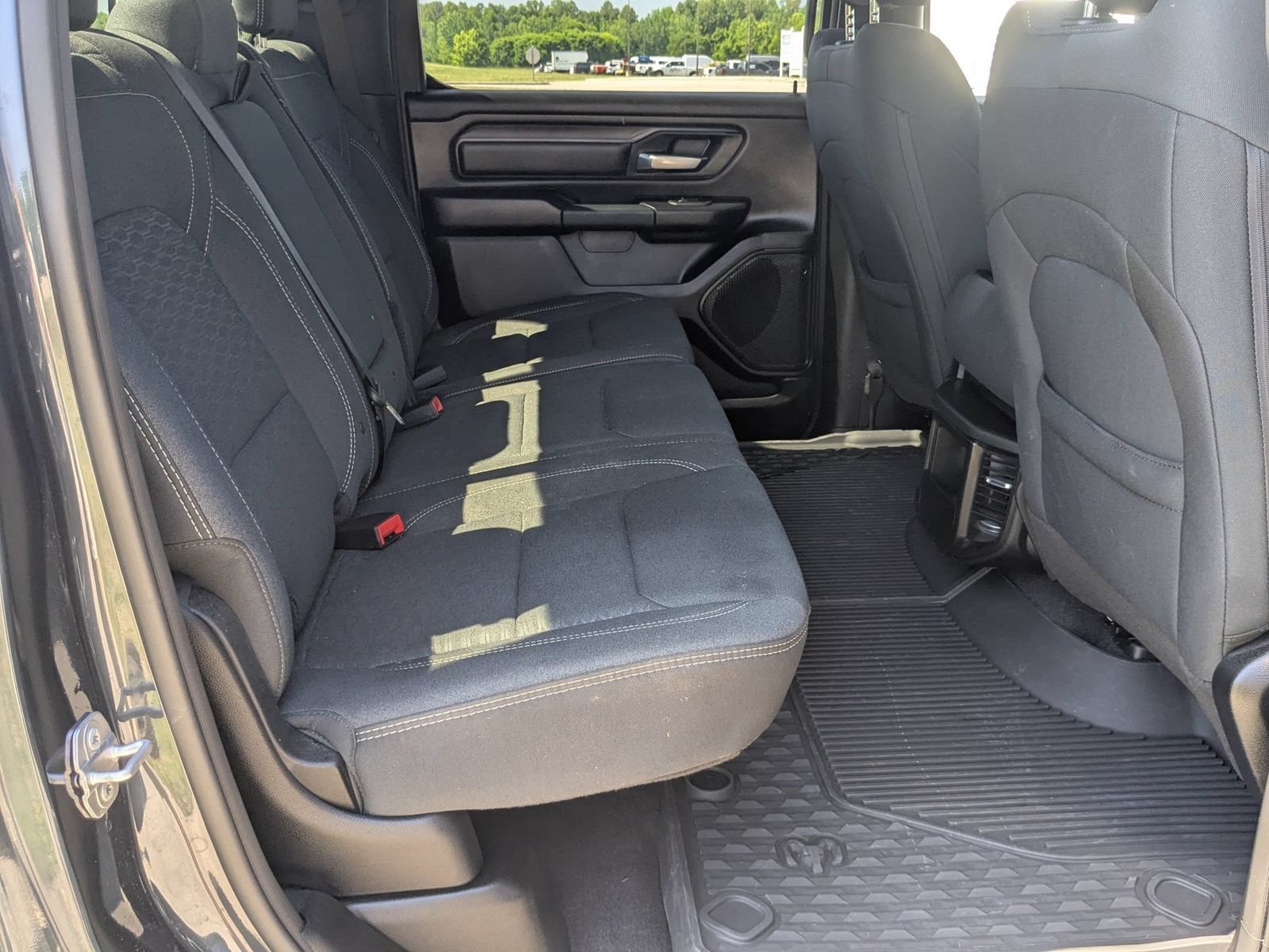 Used 2025 RAM 1500 Warlock AWD/4WD image 35