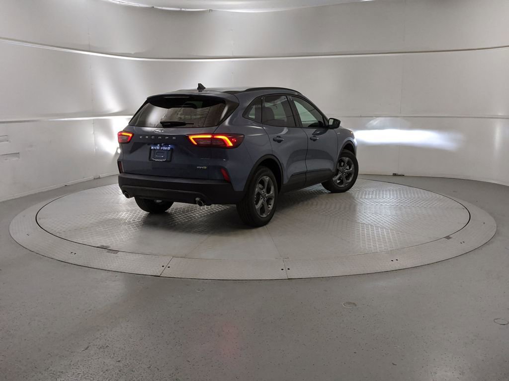 New 2026 Ford Escape ST-Line w/ Tech Pack #1 image 3