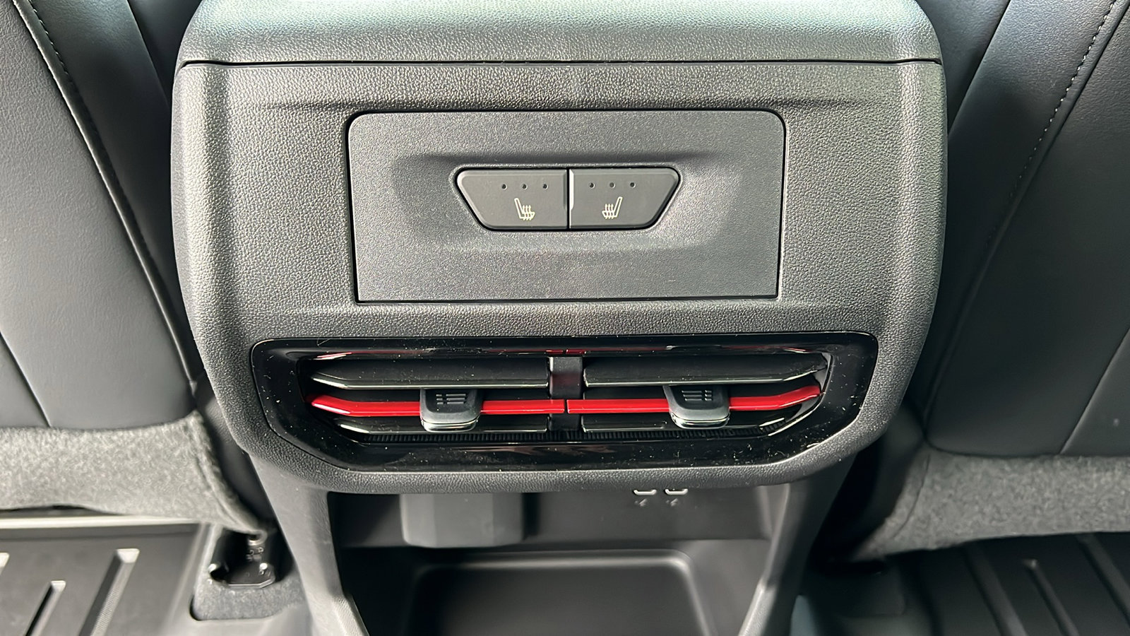 New 2024 Chevrolet Silverado EV RST image 15