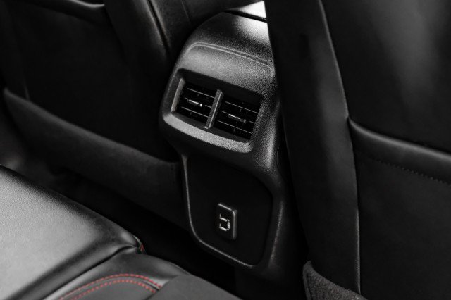 Used 2023 Chevrolet Equinox RS AWD/4WD image 44