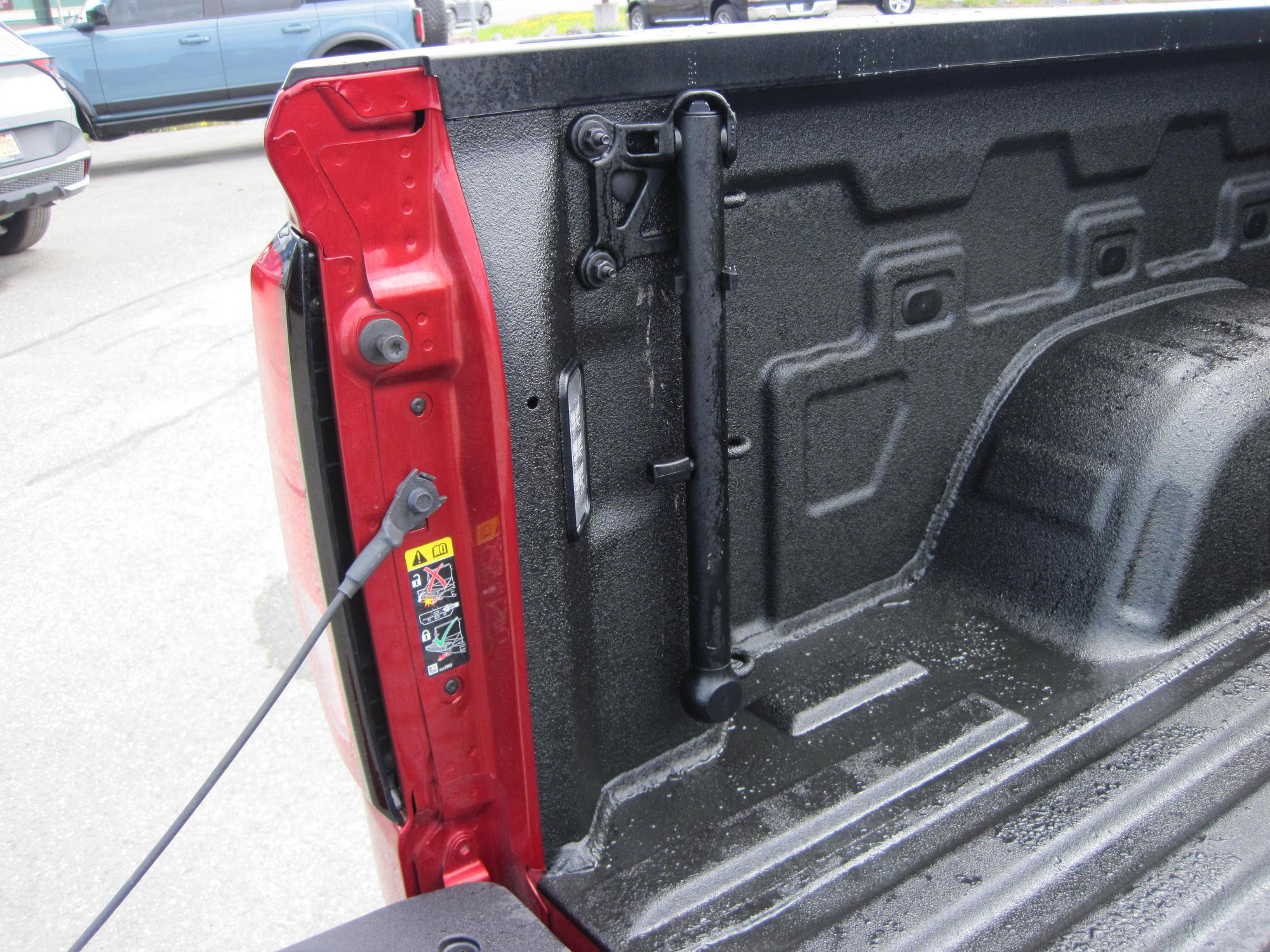 Used 2024 GMC Sierra 1500 Elevation w/ LPO, Elevation Black Package AWD/4WD image 13