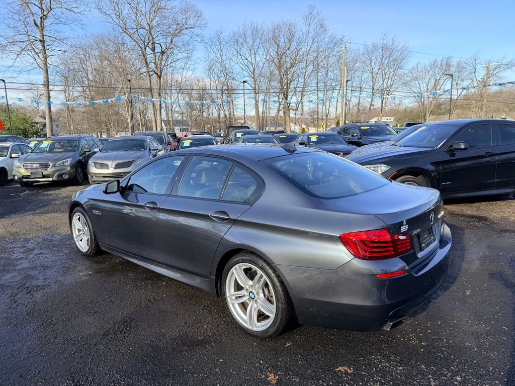 Used 2016 BMW 550i xDrive Sedan image 12