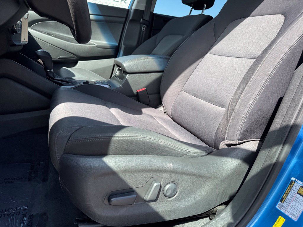 Used 2017 Hyundai Tucson SE w/ SE Popular Package 02 AWD/4WD image 6
