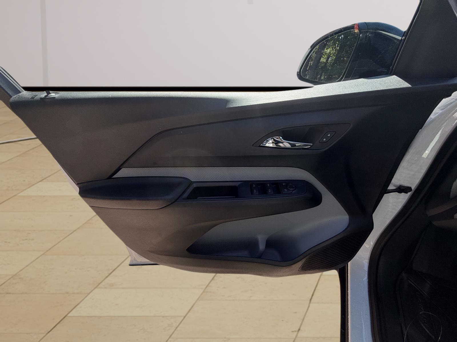 New 2027 Chevrolet Bolt RS w/ Technology Package FWD image 11