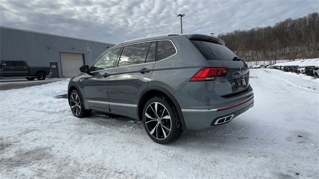 Used 2022 Volkswagen Tiguan SEL R-Line image 6