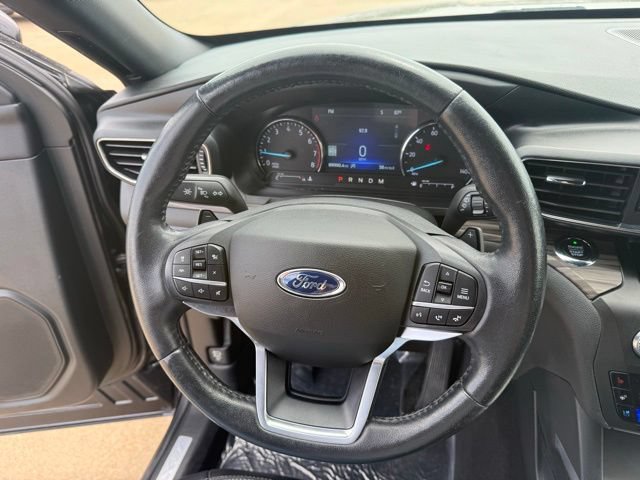 Used 2020 Ford Explorer Limited AWD/4WD image 16