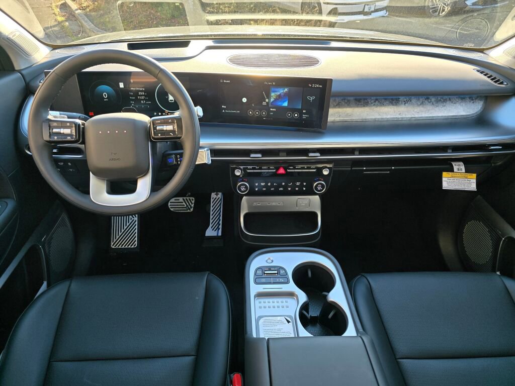 New 2026 Hyundai Ioniq 9 Calligraphy image 18