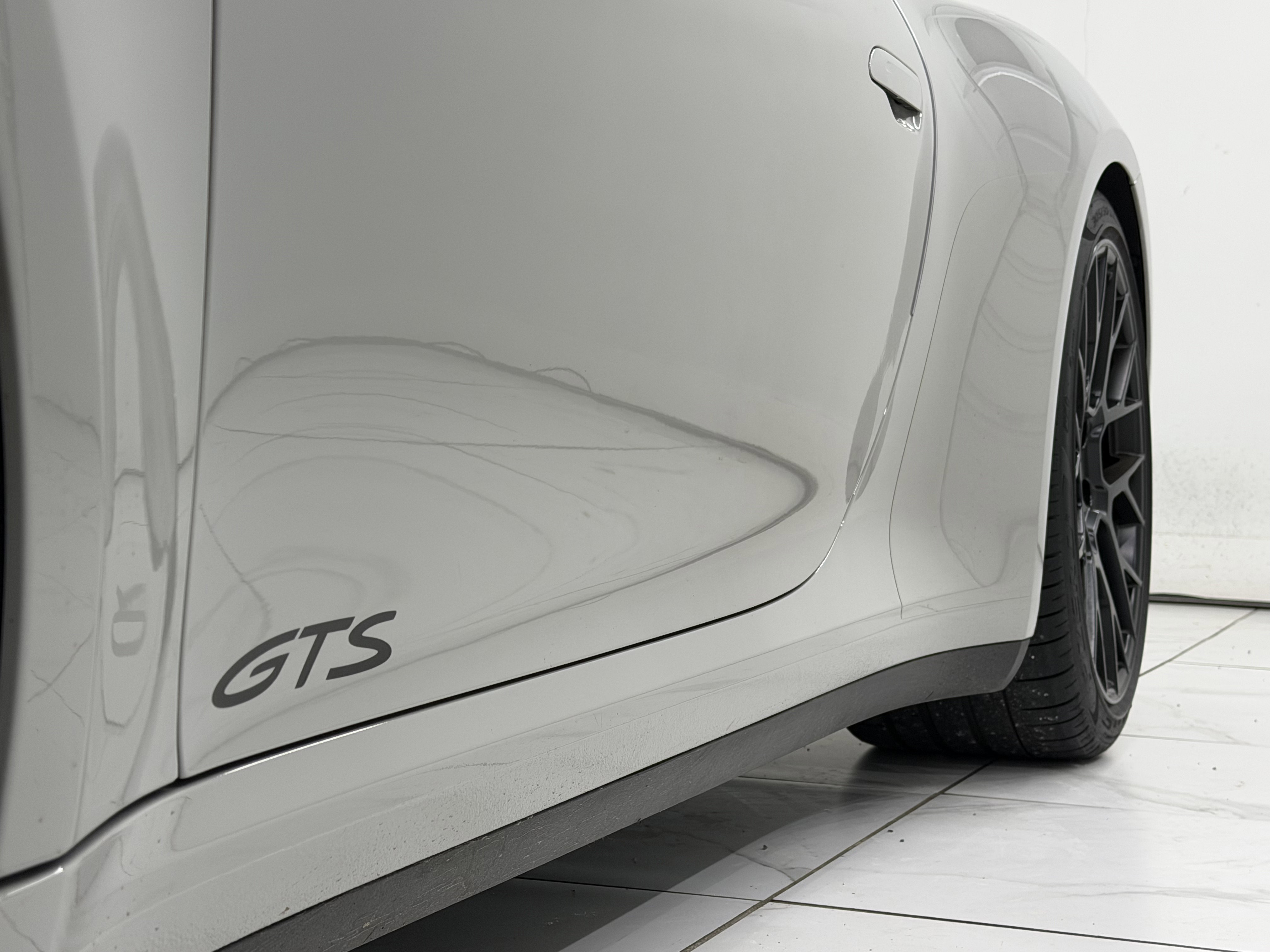 Certified 2022 Porsche 911 Carrera GTS image 21