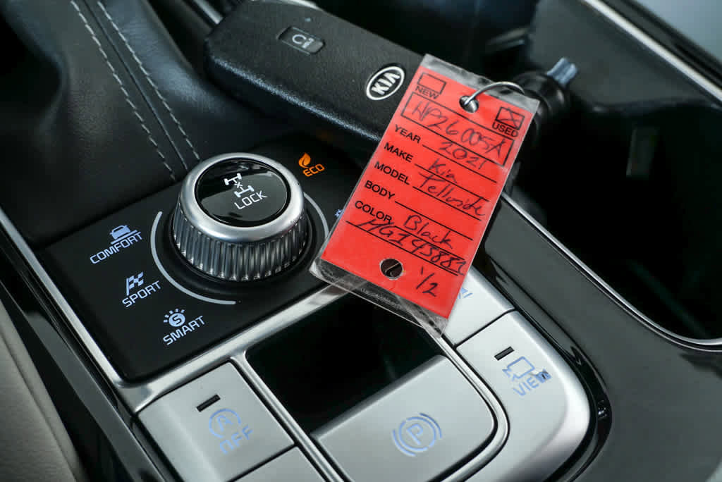 Used 2021 Kia Telluride SX w/ SX Prestige Package image 15