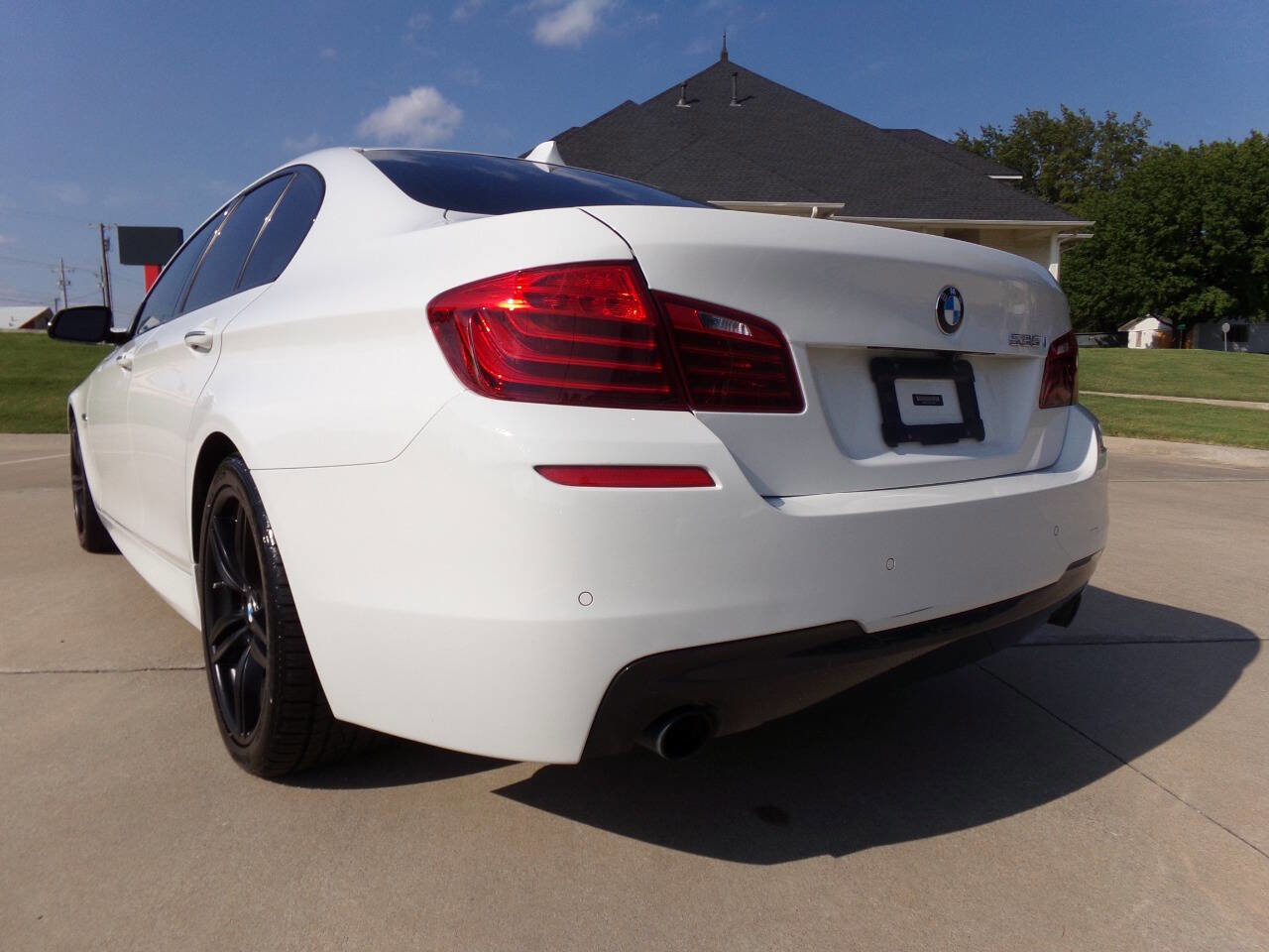 Used 2016 BMW 535i Sedan image 31