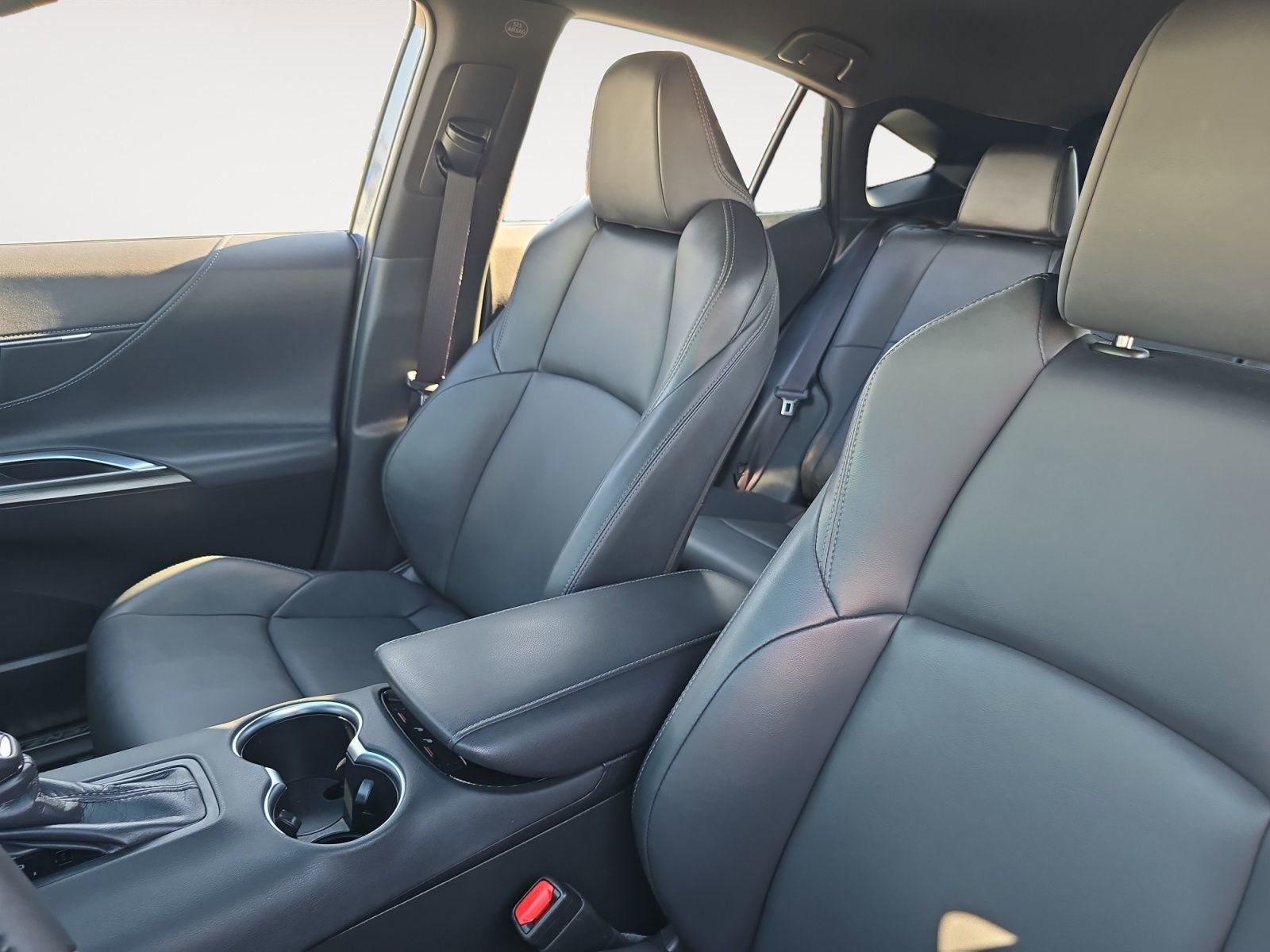 Certified 2024 Toyota Venza XLE image 9