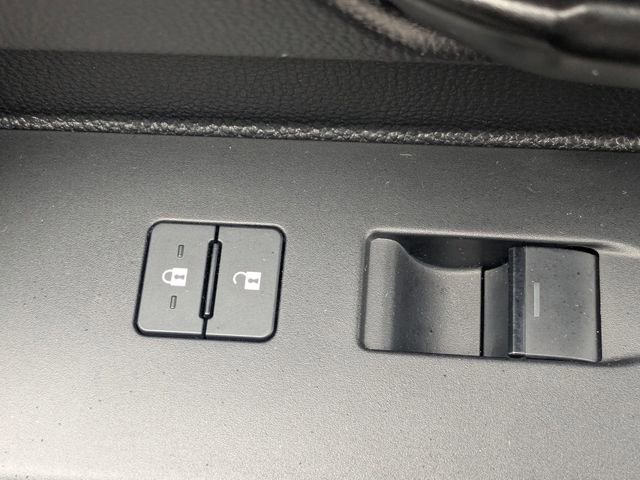 Certified 2024 Toyota Tacoma SR5 w/ SR5 Upgrade Package image 32