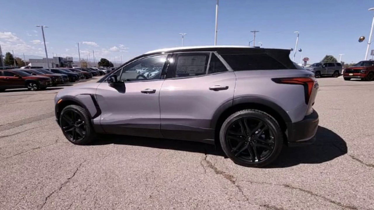 New 2026 Chevrolet Blazer EV LT w/ LPO, Blackout Package image 6