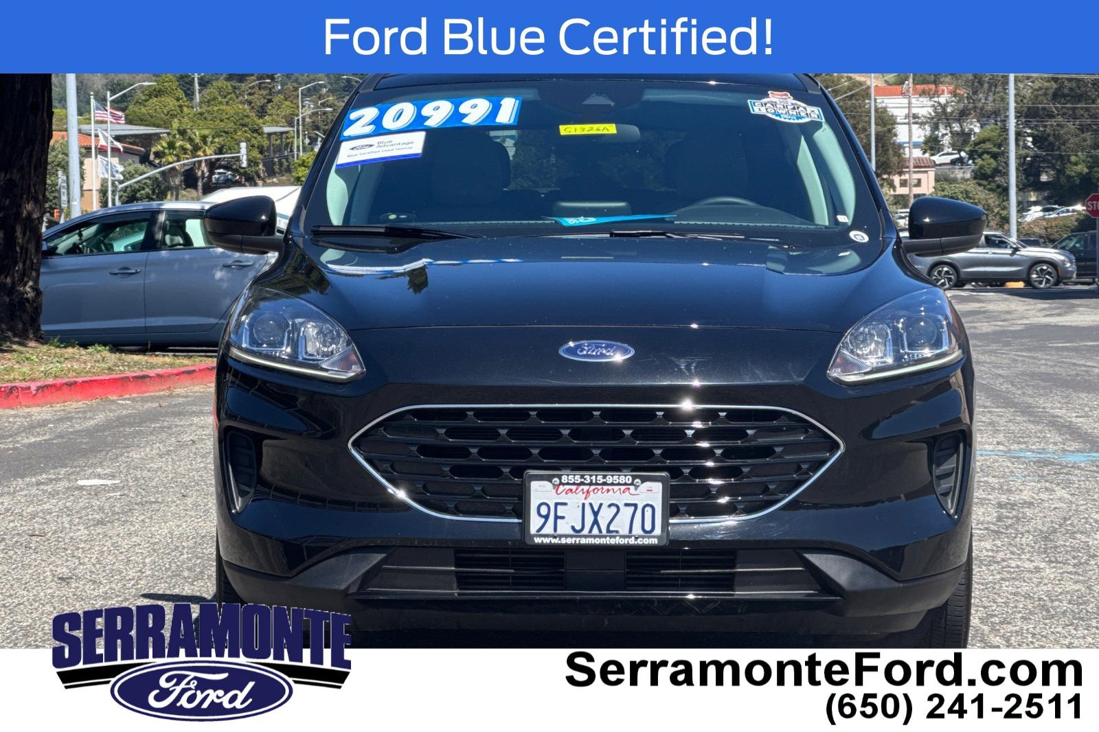 Certified 2022 Ford Escape SE w/ SE Sport Appearance Package image 12