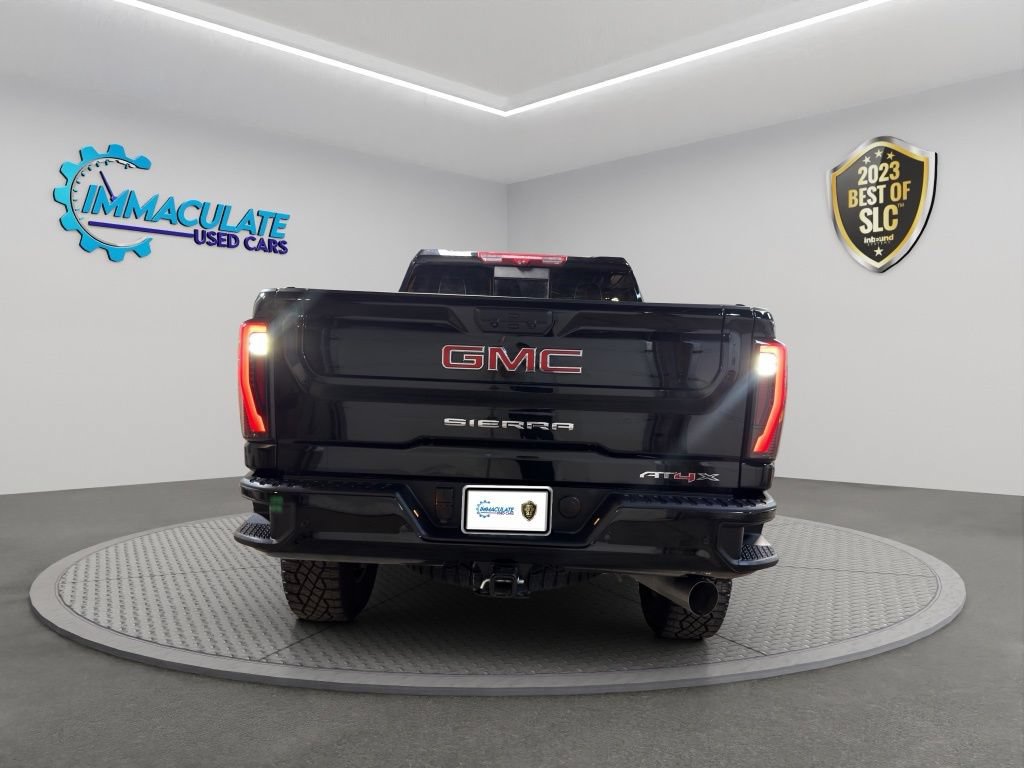 Used 2026 GMC Sierra 2500 AT4X AWD/4WD image 4