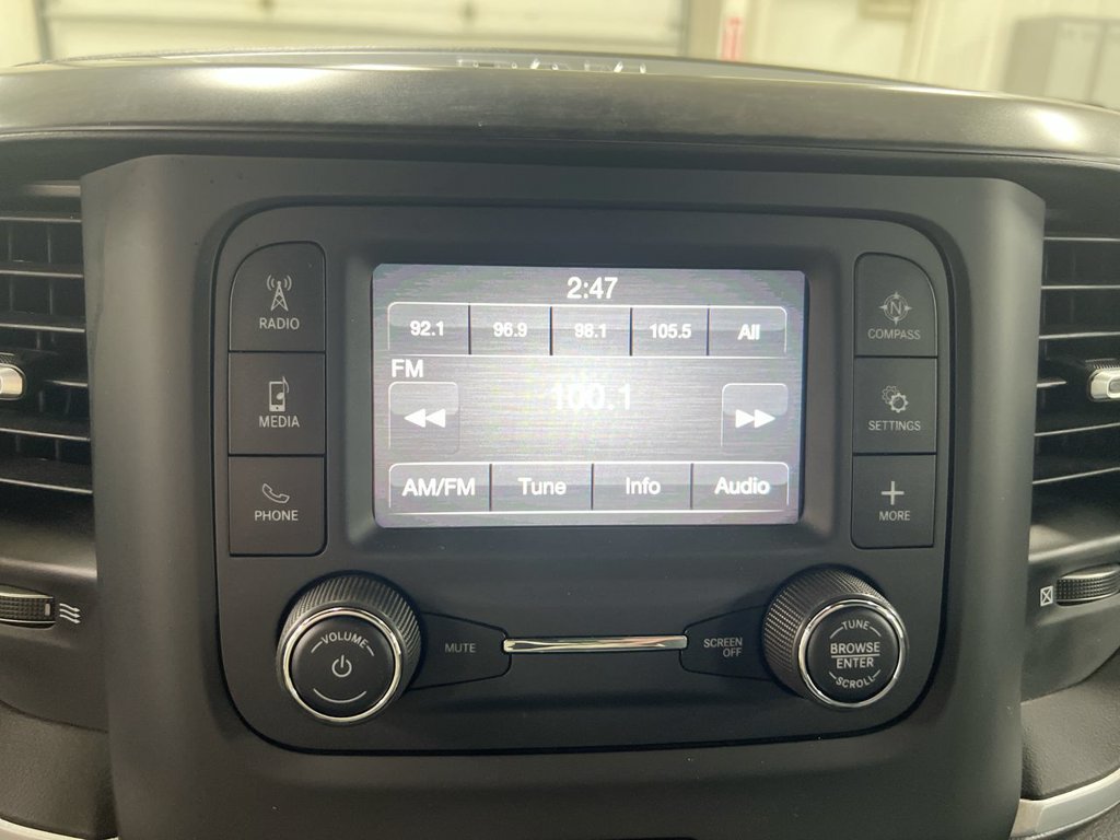 Used 2023 RAM 1500 Big Horn AWD/4WD image 14