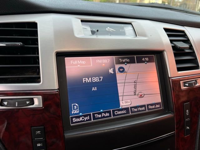 Used 2013 Cadillac Escalade EXT Premium image 37