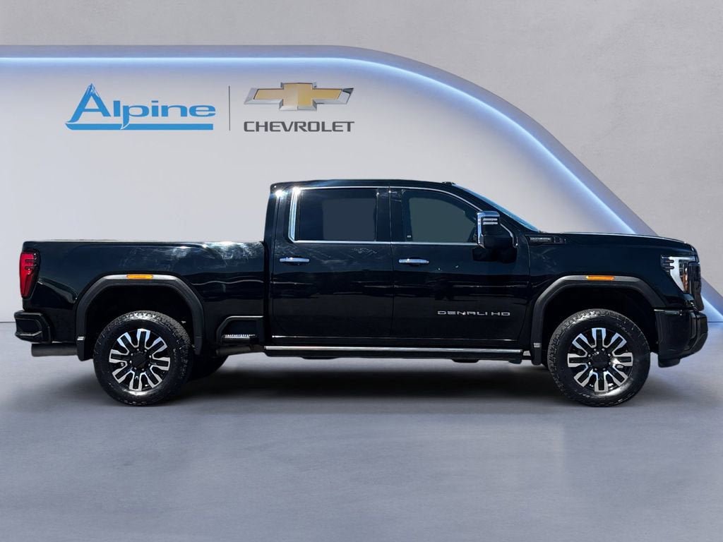 Used 2024 GMC Sierra 2500 Denali Ultimate image 6