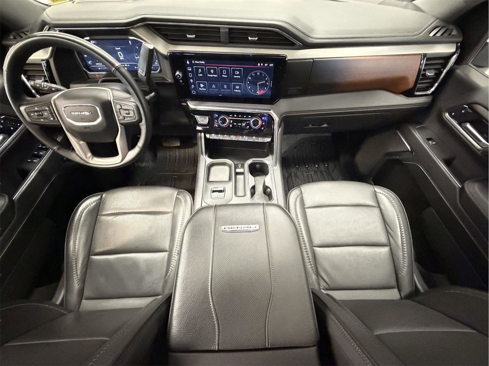 Certified 2025 GMC Sierra 3500 Denali w/ Denali Reserve Package image 46
