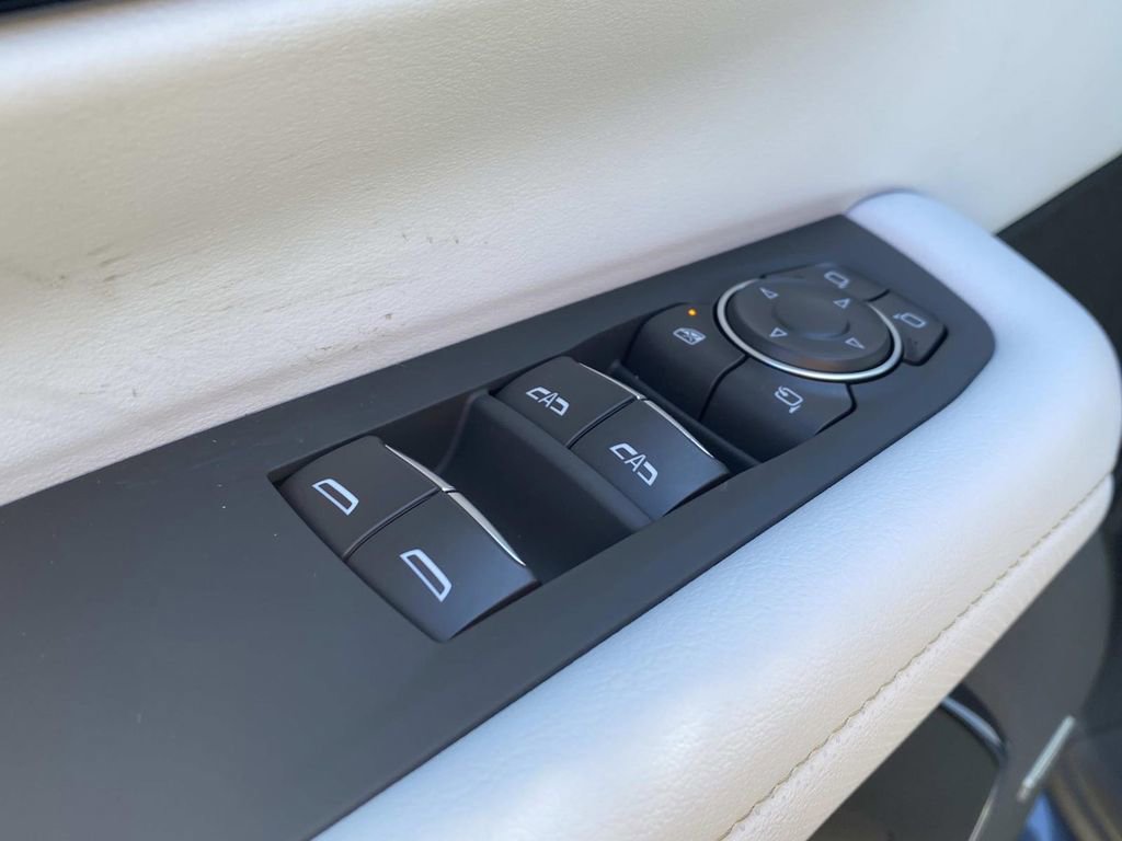 New 2026 Chevrolet Tahoe Premier w/ Sun And Tow Package image 17